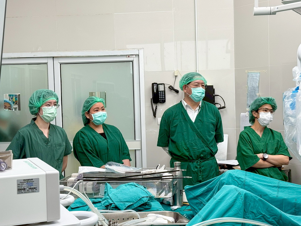 First clinical surgery MedBot Toumai Surgical Robot successfully completed